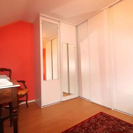 Pattes Et Compagnie Semesterbostad *