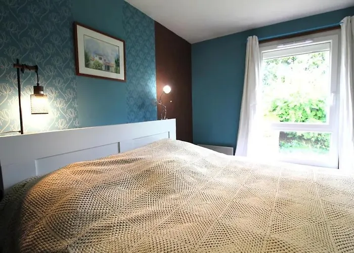 Pattes Et Compagnie * Vittel